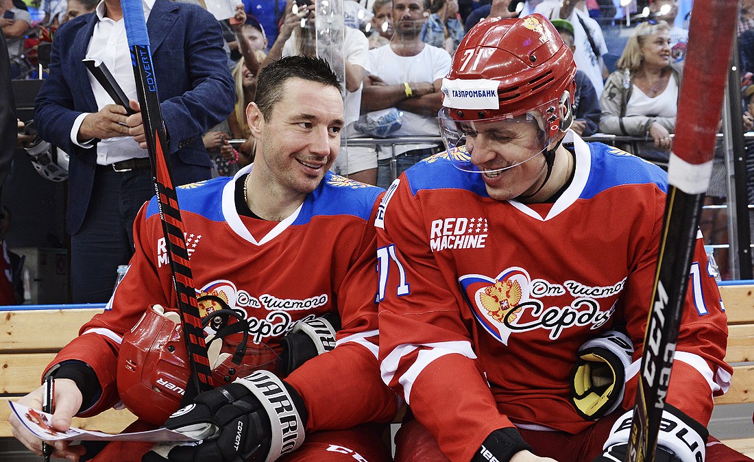Илья Ковальчук и Евгений Малкин провалили матч друг против друга в НХЛ - фото