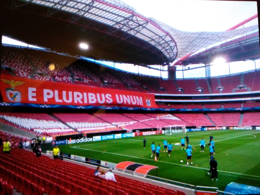 Стадион «Эштадиу да Луж» в Лиссабоне, Португалия