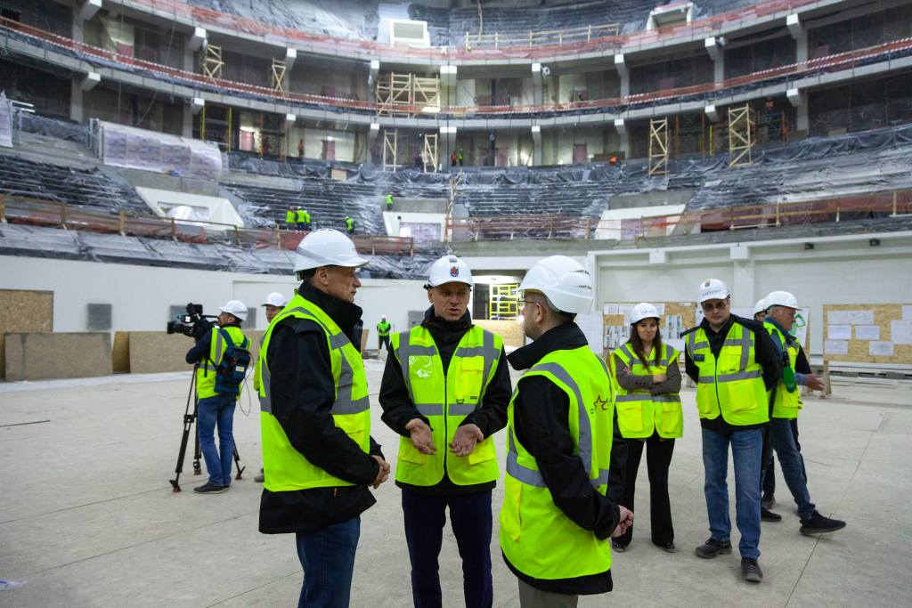 Вице-губернатор Петербурга побывал на строительстве «СКА Арены»
