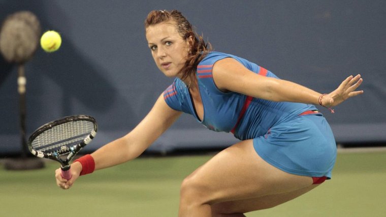 Павлюченкова проиграла Петерсон в первом круге US Open - фото