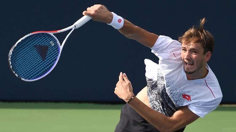 Медведев выиграл турнир ATP в Уинстон-Сейлеме - фото