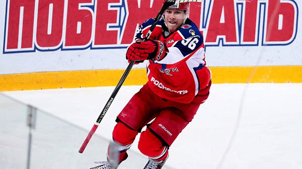 Андрей Кузьменко подписал контракт со СКА на четыре года - фото