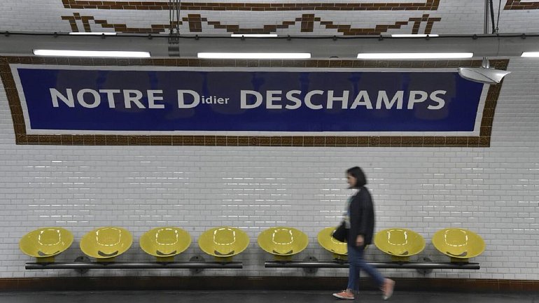 Шесть станций парижского метро были официально переименованы в честь победы сборной Франции на ЧМ-2018 - фото