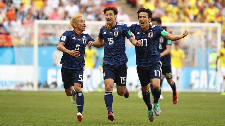 Колумбия проиграла Японии, получив первую красную карточку на ЧМ-2018 - фото