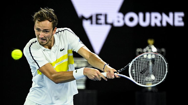 Даниил Медведев вышел в финал Australian Open и продлил победную суперсерию - фото