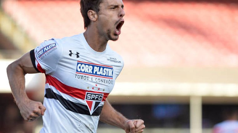 Защитник «Сан-Паулу» будет получать в «Зените» 2,4 млн евро в год - фото