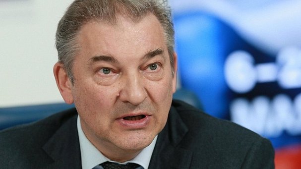 Президент ФХР Владислав Третьяк:  В КХЛ необходим потолок зарплат - фото