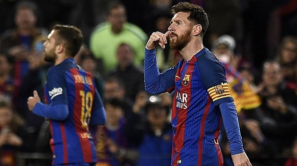 «Барселона» после чуда в Лиге чемпионов проиграла в Ла-Корунье - фото