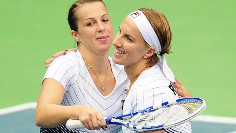 Павлюченкова, Кузнецова и Вихлянцева вышли во второй круг Australian Open - фото