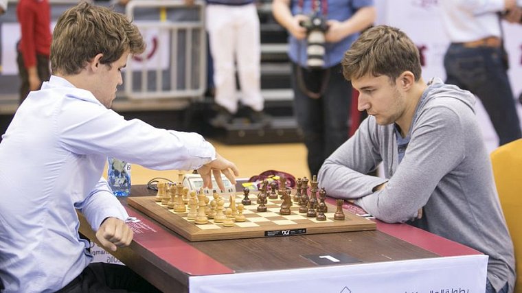 Сергей Карякин отомстил Магнусу Карлсену за шахматную корону, выиграв чемпионат мира по блицу - фото