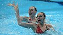 Ищенко и Ромашина на раздаче бассейнов - фото