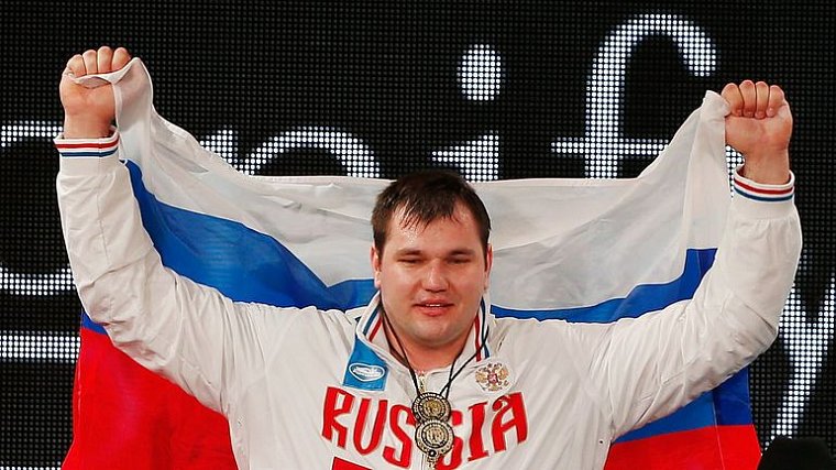 Рекордсмен планеты по тяжелой атлетике Ловчев дисквалифицирован на четыре года из-за допинга - фото