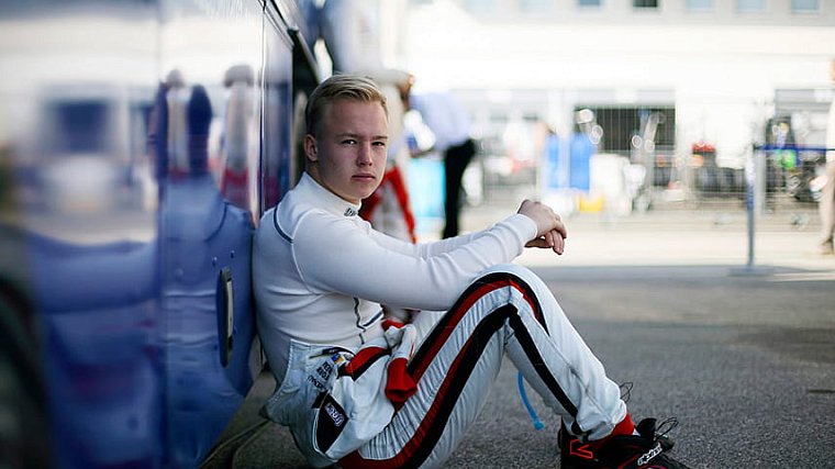 Руководство «Формулы-1» осудило россиянина Мазепина - фото