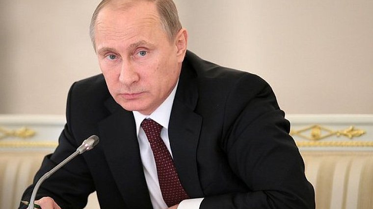Путин призвал поддержать русский хоккей - фото