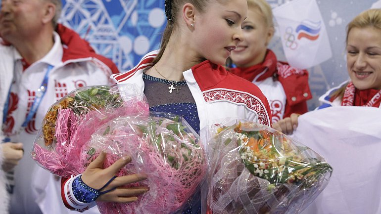 Липницкая потеряла интерес к фигурному катанию, считает ее бывший тренер - фото