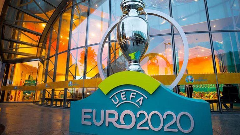 Глава УЕФА выступил против проведения Евро в нескольких странах - фото
