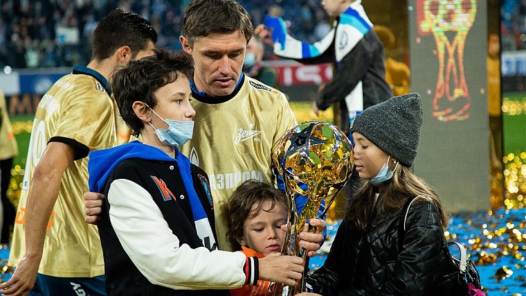 Чемпионский трофей «Зенита» будет размещен в фан-зонах Евро-2020 - фото
