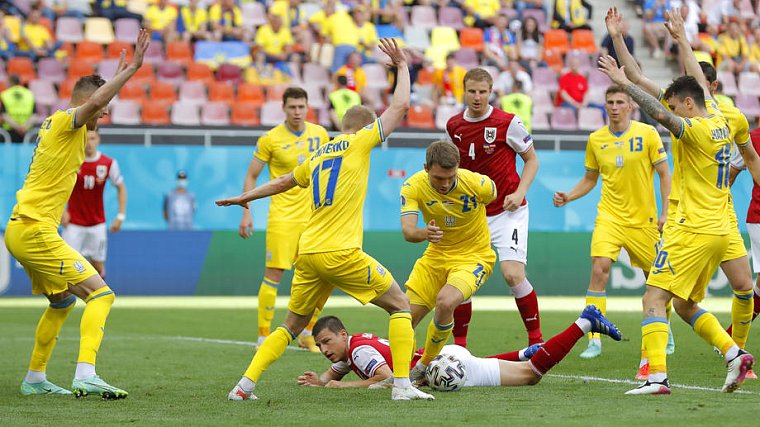Юрий Семин рассказал о шансах Украины в матче против Швеции - фото