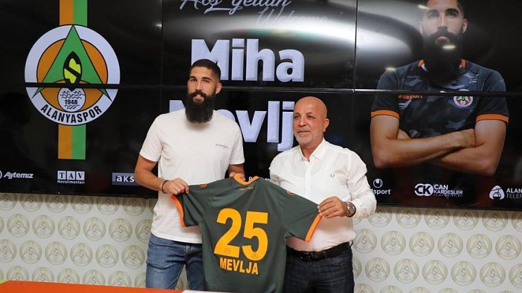 Бывший защитник «Зенита» и «Сочи» Мевля перешел в турецкий клуб - фото