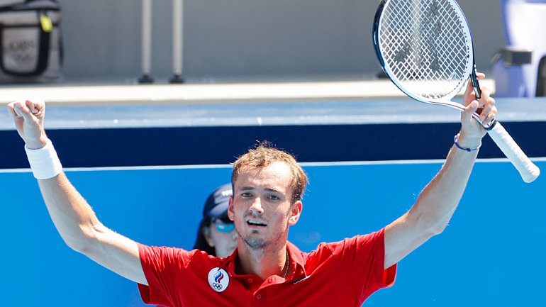 Медведев и Хачанов вышли в четвертьфинал Олимпиады - фото