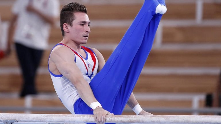 Белявский остался без медали на брусьях на Олимпиаде-2020 - фото