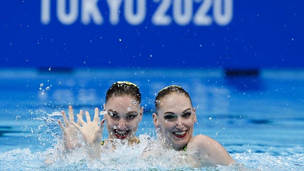 Ромашина  и Колесниченко  завоевали золото в дуэте Олимпиады-2020 - фото