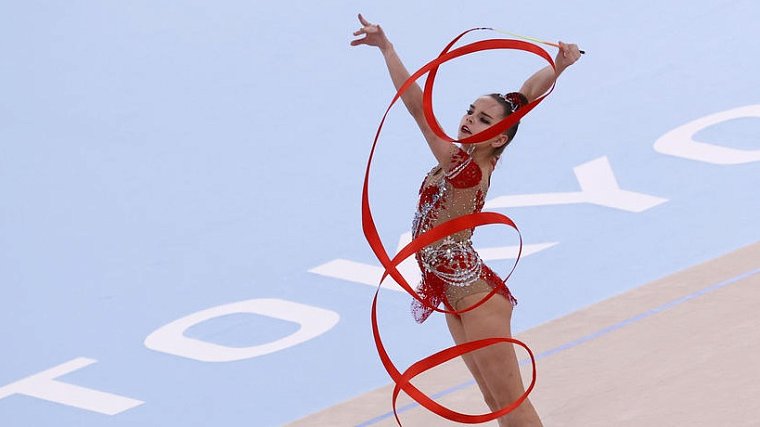Дина Аверина прокомментировала судейство на Олимпиаде-2020 - фото