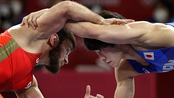 Борец Рашидов принес сборной России медаль на Олимпиаде-2020 - фото