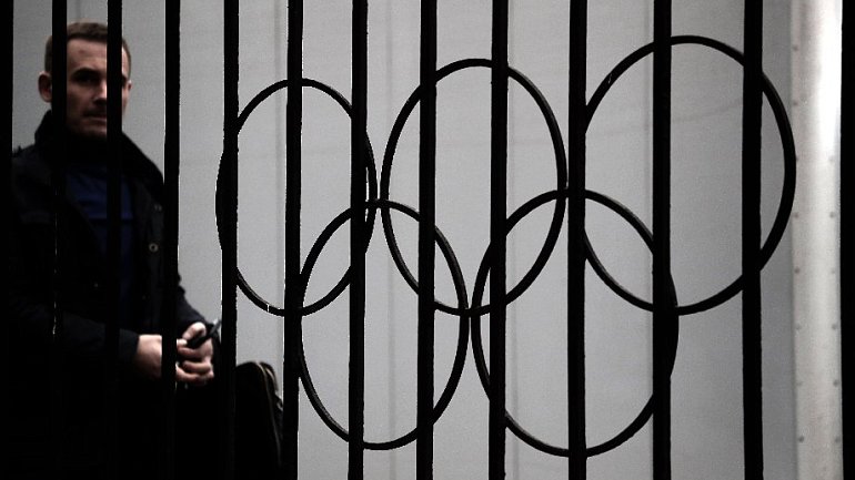 Триатлонист, отстраненный от Олимпиады летом, дисквалифицирован на 3 года - фото
