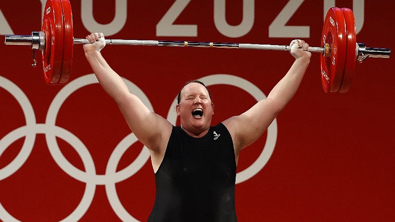 Трансгендер стала спортсменкой года в Новой Зеландии  - фото