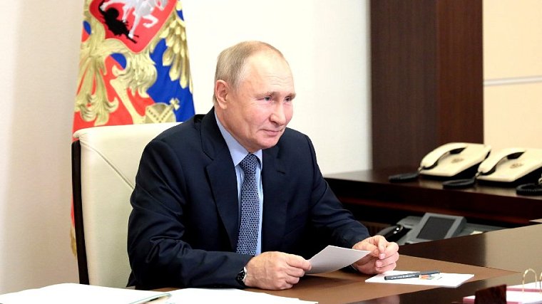 Политолог рассказал, почему Путин не ходит на сборную России по футболу - фото