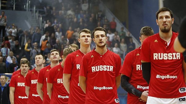 «Пузырь» для сборной России. Мешает ли коронавирус играть в Петербурге - фото