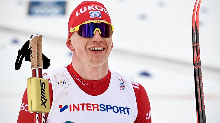 Большунов вошел в состав сборной России на первый этап Кубка мира по лыжным гонкам - фото
