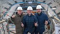 Олимпийские чемпионы Саитов и Гайдарбеков побывали на строительстве «СКА Арены» - фото