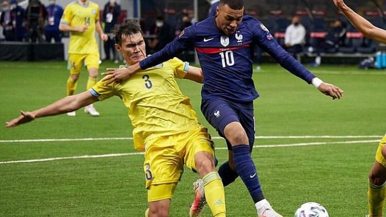 Грозный объяснил, почему «Зенит» пригласил футболиста сборной Казахстана - фото