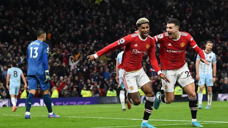 «Манчестер Юнайтед» одержал победу благодаря голу в компенсированное время - фото
