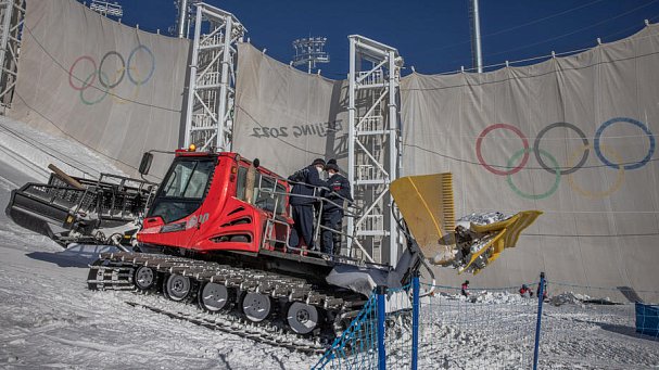 Китай утверждает, что США будет платить спортсменам за саботаж Олимпийских Игр - фото