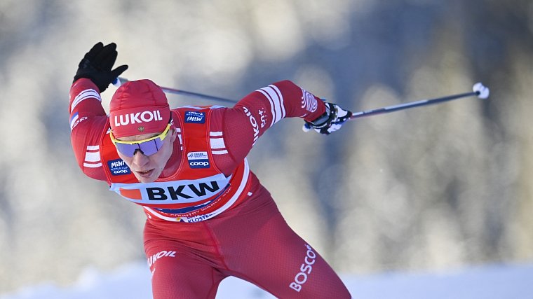 Большунов, Непряева и другие российские лыжники прилетели в Китай для участия в Олимпиаде - фото