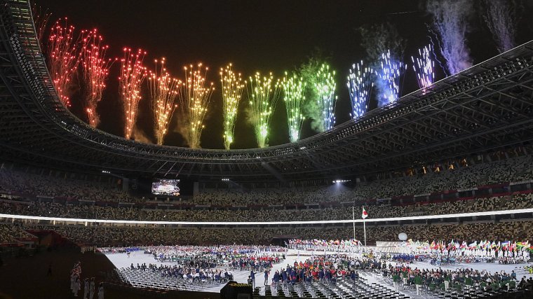 Названы знаменосцы США на церемонии открытия Олимпиады-2022 в Пекине - фото