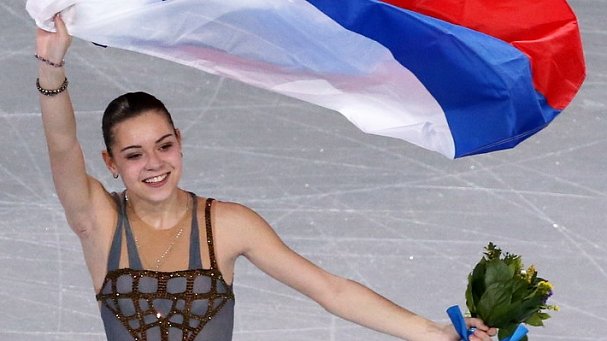 Аделина Сотникова: Не сравнивайте Валиеву и Загитову. Камила еще не стала олимпийской чемпионкой - фото