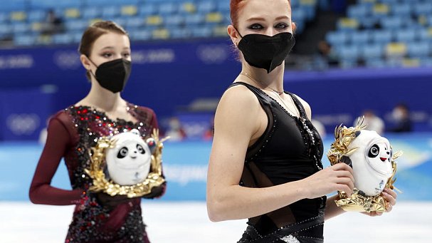 Фигуристы и конькобежцы из России отстранены от участий в международных соревнованиях ISU - фото