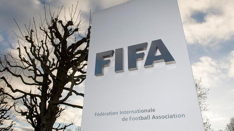 В РФС отреагировали на решение ФИФА разрешить легионерам приостанавливать контракты - фото