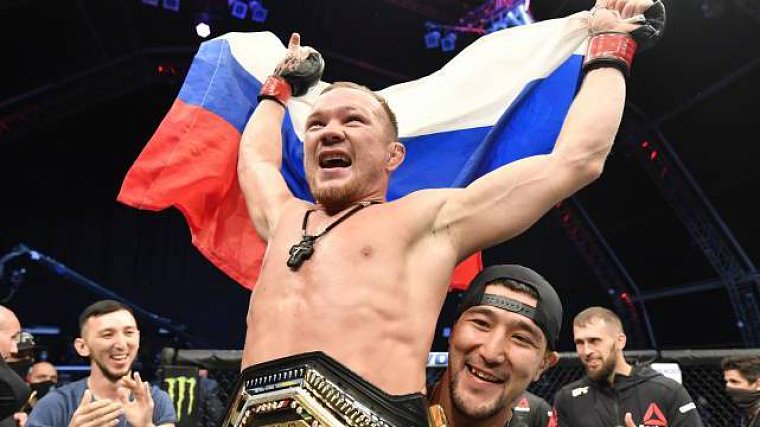 Петр Ян стал чемпионом UFC - фото