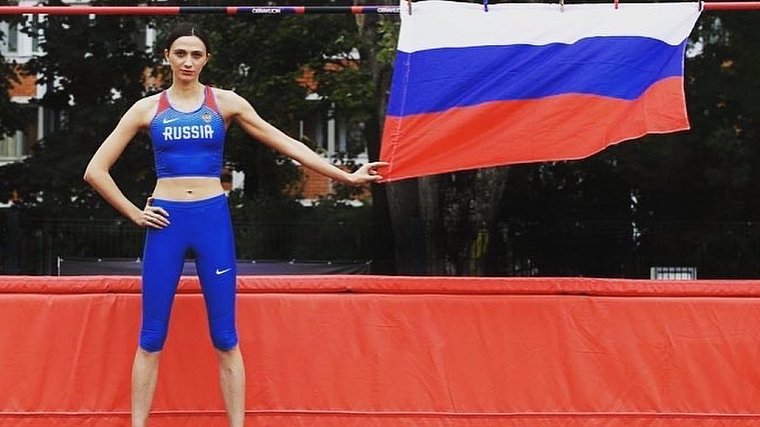 Российские легкоатлеты обратились к Путину - фото