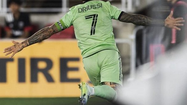 Бывший футболист «Зенита» Дриусси вышел на первое место в гонке бомбардиров MLS - фото