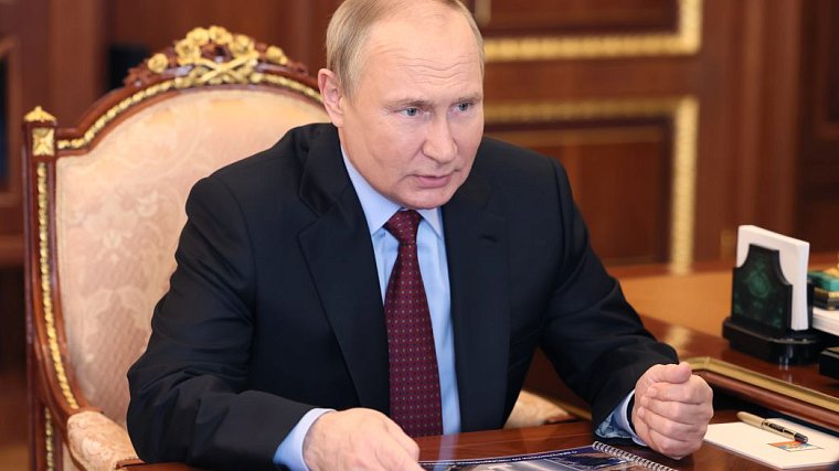 Путин признался, что придумал КХЛ - фото