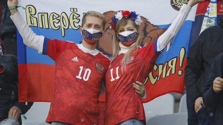 Отстранение России поможет спасти наш футбол. Как не потерять этот шанс - фото
