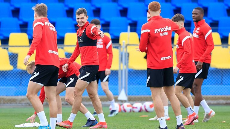 Ловчев заявил, что в «Спартаке» играют футболисты среднего уровня - фото