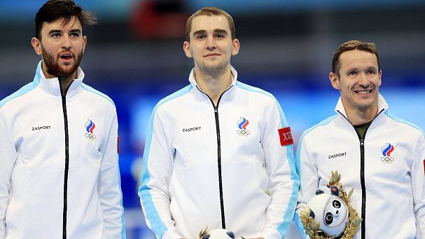 Иван Скобрев о медалях конькобежцев: Мы их выстрадали и должны ими гордиться - фото