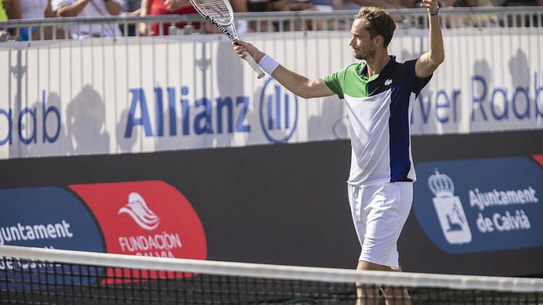 Медведев допустил возвращение Надаля на первое место мирового рейтинга ATP к концу года - фото